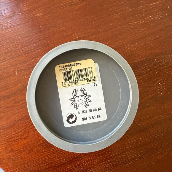 Swarovski crystal miniature crab 7624NR000004 mint with box and certificate - Picture 3 of 7